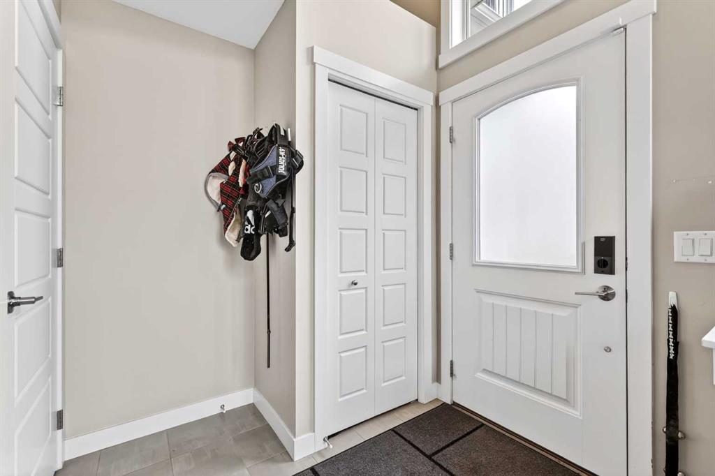 Fifth View of 903 Cranbrook Walk SE, Cranston, Calgary, Alberta, T3M 2V5