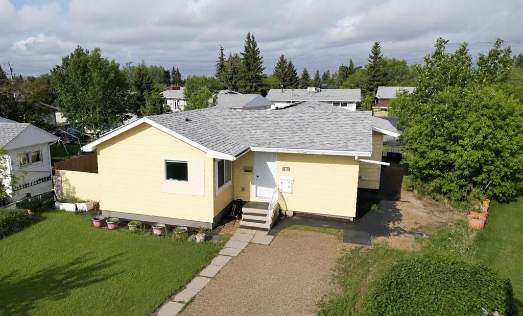 813 Centre  , A2318120, Alberta,