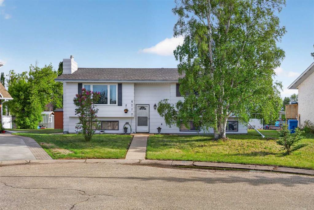 Third View of 571 8 Street SE, NONE, Three Hills, Alberta, T0M 2A0