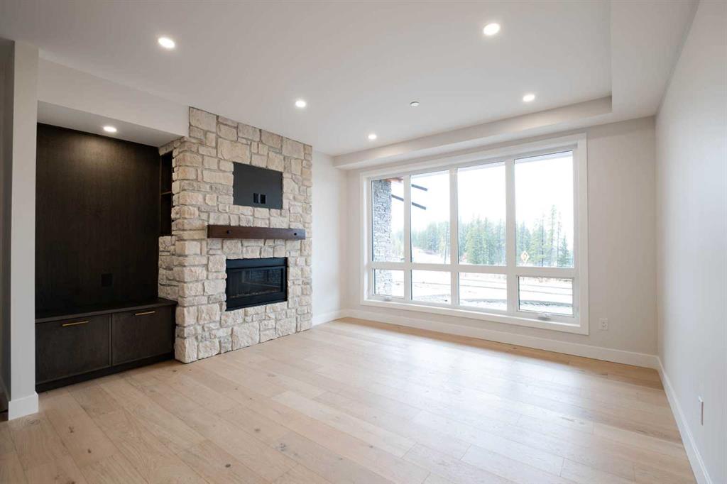 Fourth View of 103, 101H Stewart Creek Rise , Three Sisters, Canmore, Alberta, T1W0K2