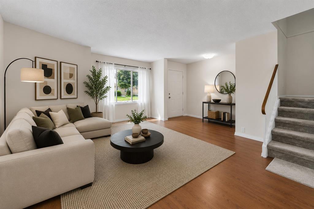 Third View of 37, 630 Sabrina Road SW, Southwood, Calgary, Alberta, T2W 2N7