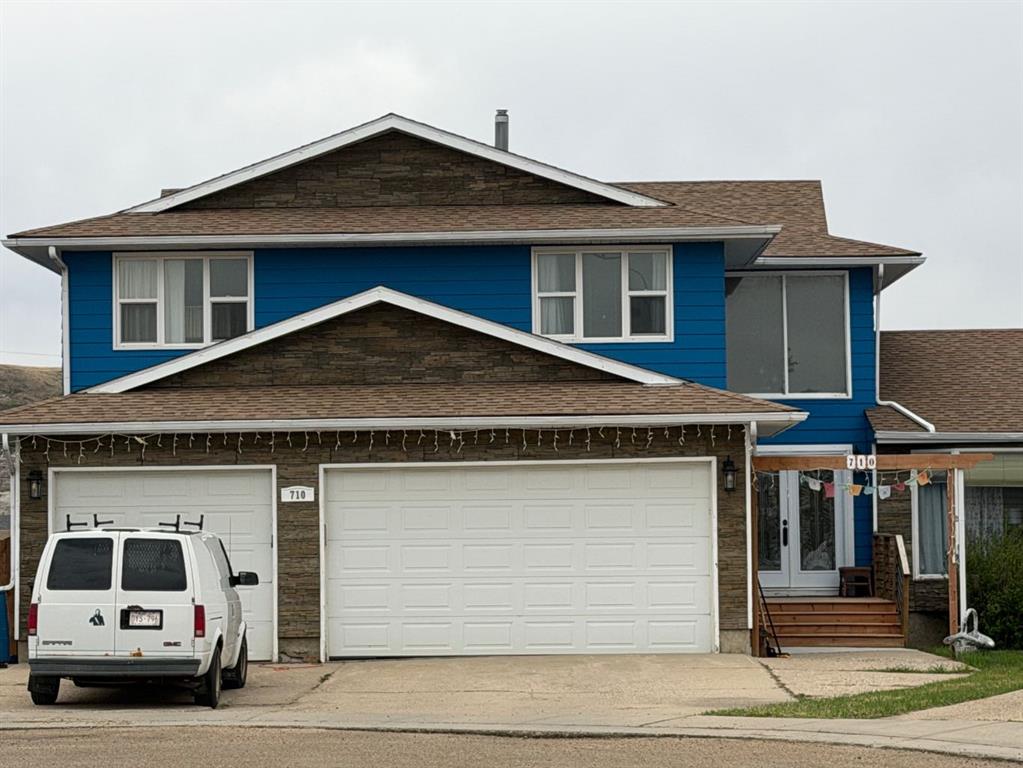 710 Bankview Close , A2318252, Alberta,