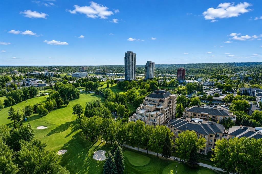404, 4 Hemlock Crescent SW, A2318291, Alberta,