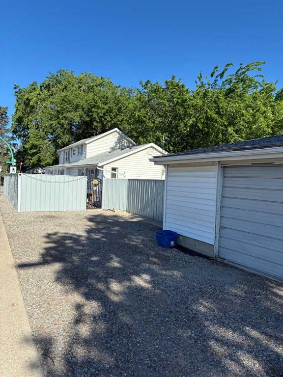 Third View of 503 21 Street S, Westminster, Lethbridge, Alberta, T1H3R1