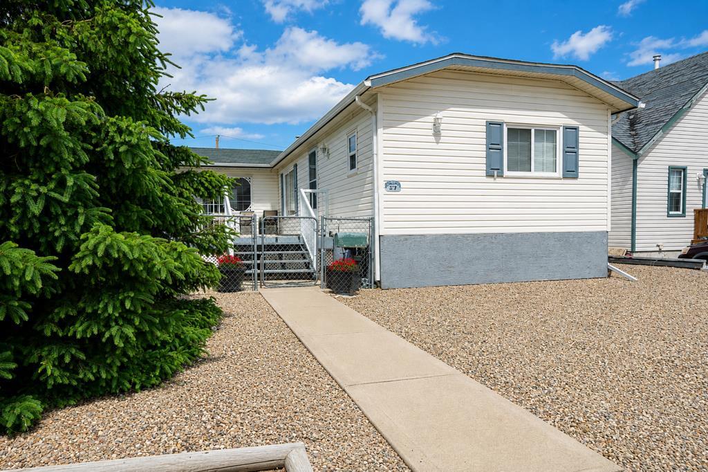 MLS® listing #111808738 for sale located at 217 4 Street NW