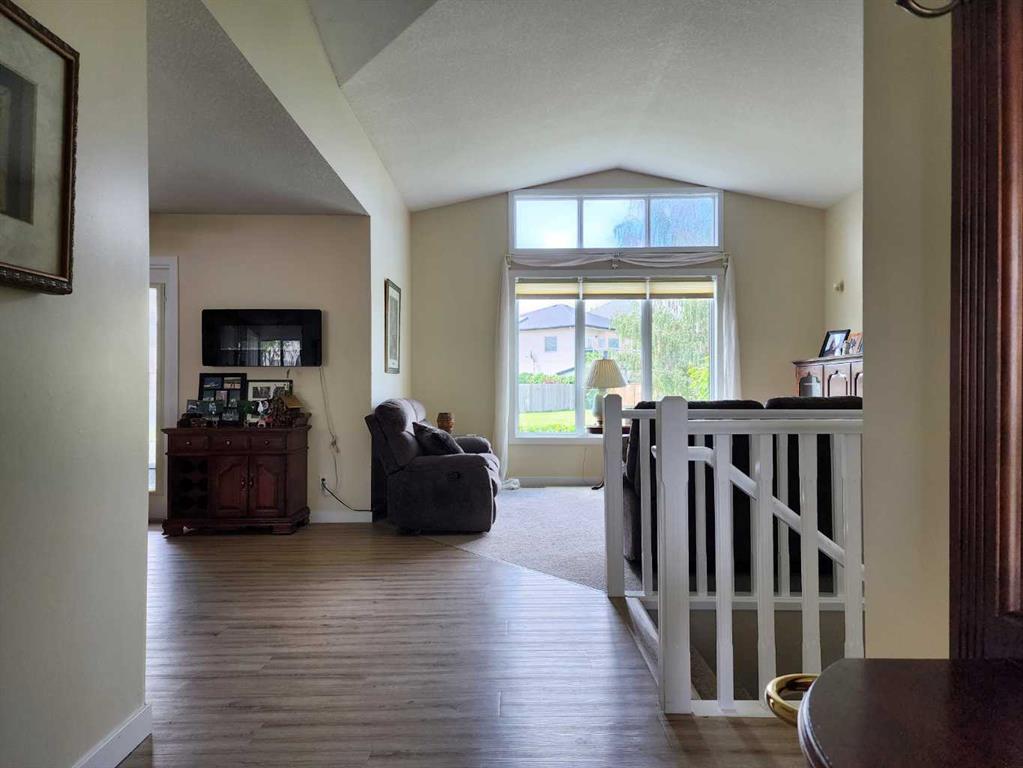 Fourth View of 11, 240 Heritage Boulevard W, Heritage Heights, Lethbridge, Alberta, T1K 6W9