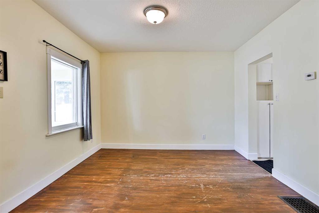 Fifth View of 318 16 Street N, Westminster, Lethbridge, Alberta, T1H 3A3