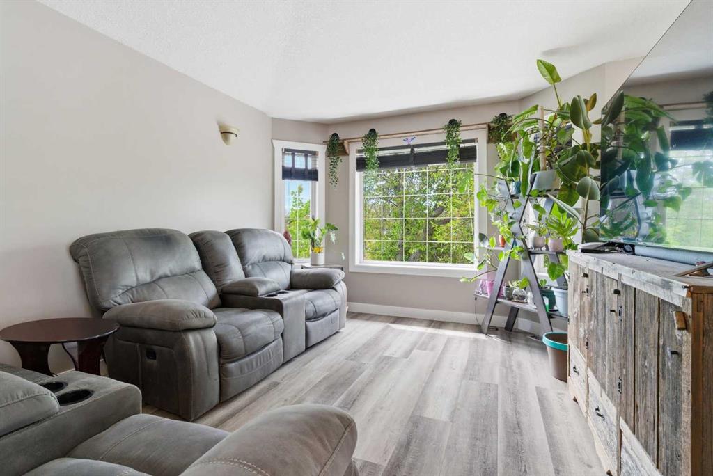 Fifth View of 6209 90 Street , Countryside South, Grande Prairie, Alberta, T8W 2M4
