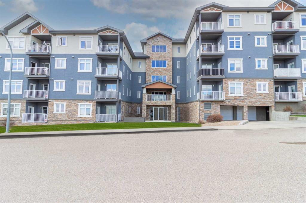 Main View of 305, 19 Terrace View NE, Terrace, Medicine Hat, Alberta, T1C 0E8