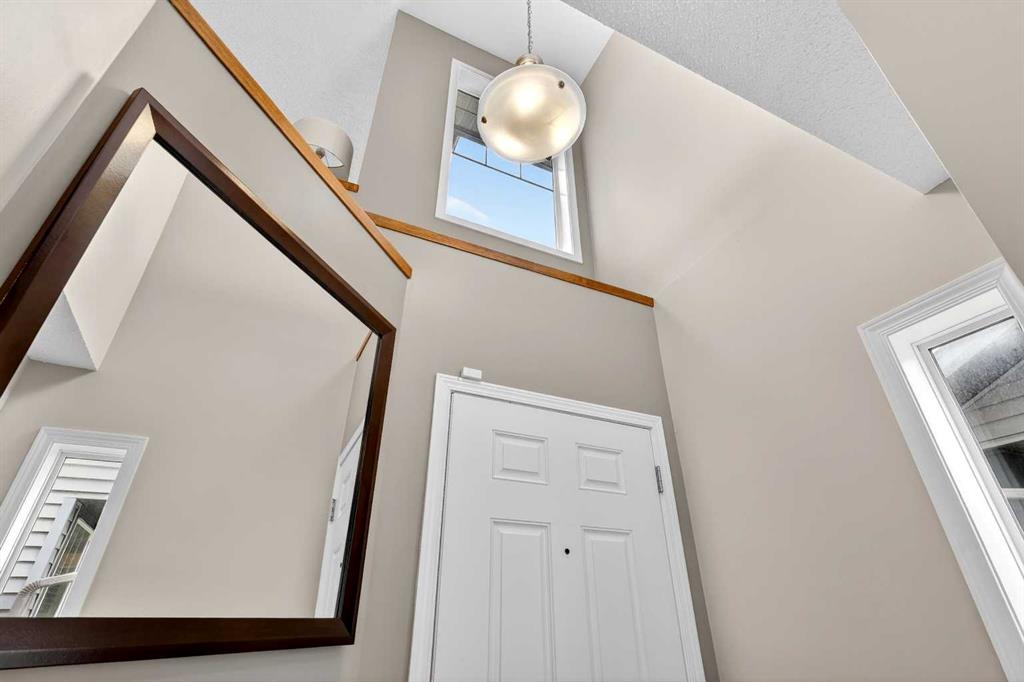 Fourth View of 32 Everglen Grove SW, Evergreen, Calgary, Alberta, T2Y 4Z3