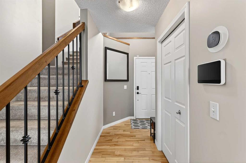 Fifth View of 32 Everglen Grove SW, Evergreen, Calgary, Alberta, T2Y 4Z3