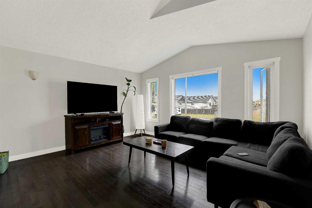 Fifth View of 9468 93 Street , NONE, Wembley, Alberta, T0H 3S0
