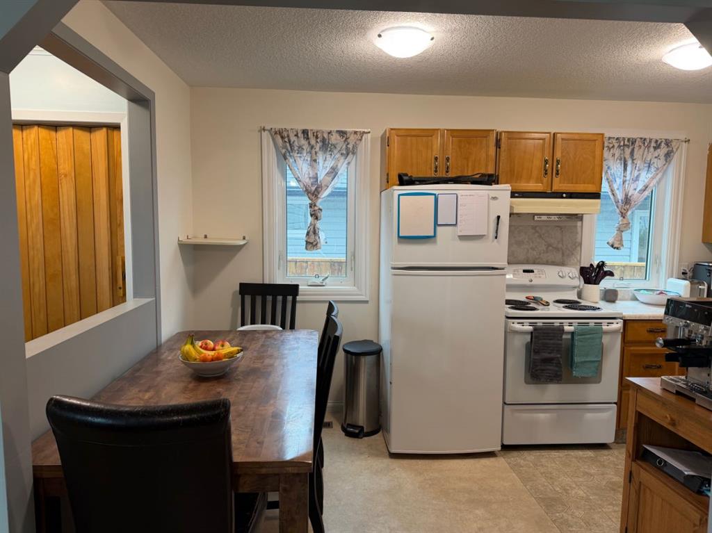 Fifth View of 526 51 Avenue , NONE, Coalhurst, Alberta, T0L 0V0