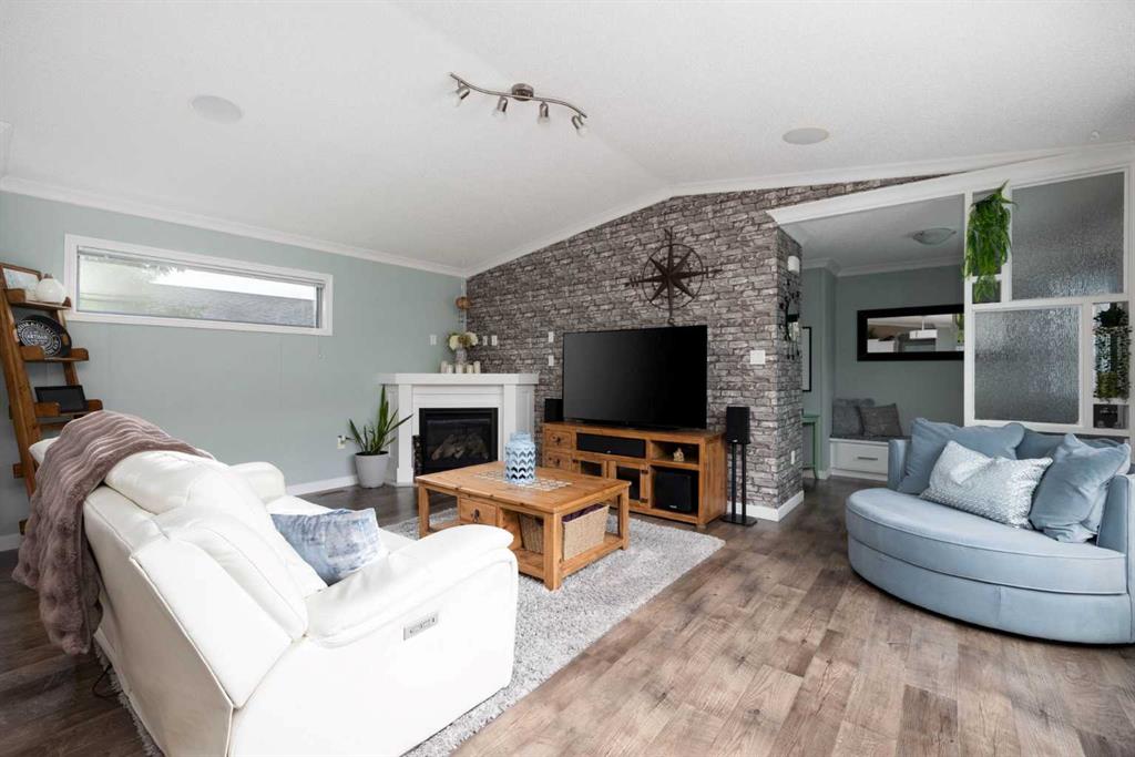 Fourth View of 160 Grey Crescent , Gregoire Park, Fort McMurray, Alberta, T9H 2N5