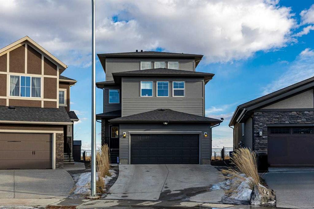 MLS® listing #111841358 for sale located at 68 Walcrest View SE