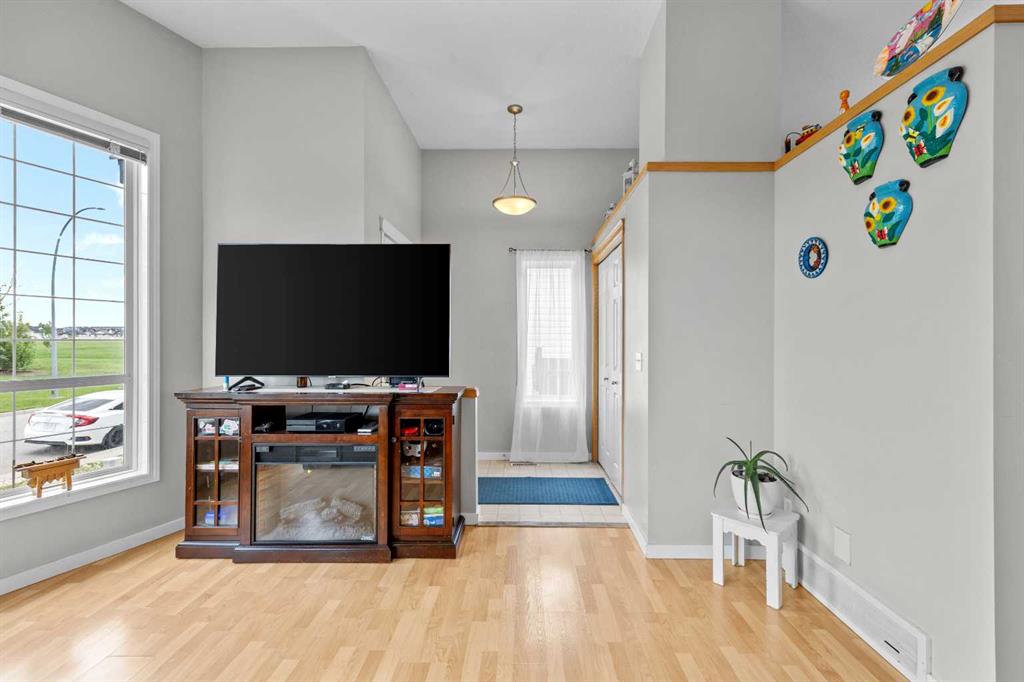 Fifth View of 67 Saddlemead Green NE, Saddle Ridge, Calgary, Alberta, T3J 4M8