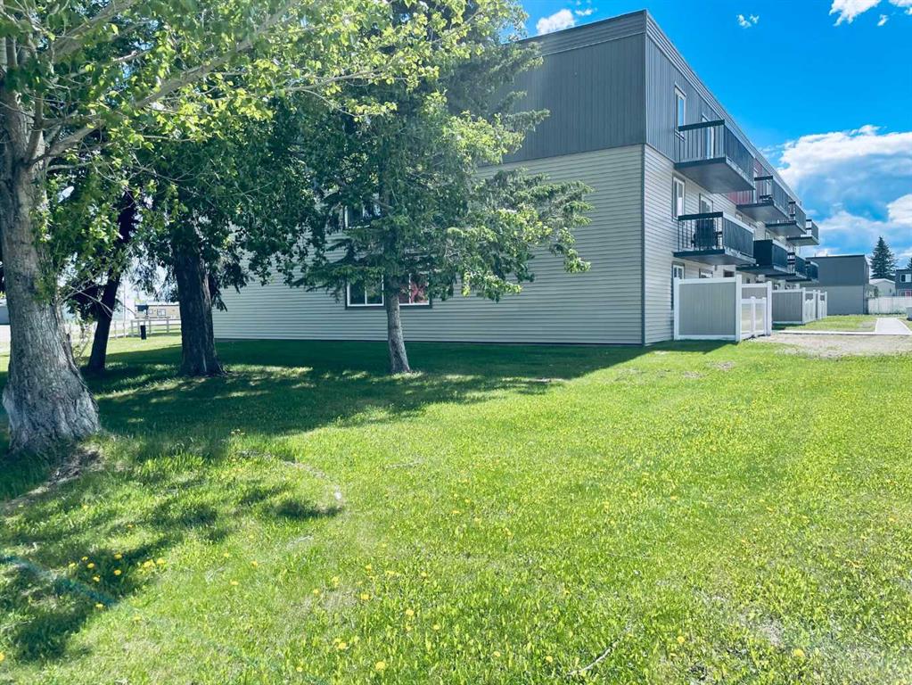 Third View of 34, 612 Main Street N, NONE, Slave Lake, Alberta, T0G 2A1