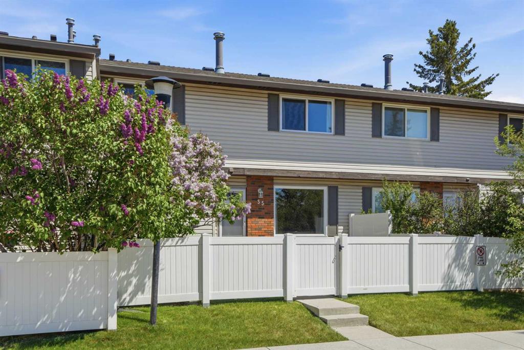 Third View of 35, 740 Bracewood Drive SW, Braeside, Calgary, Alberta, T2W 3N3