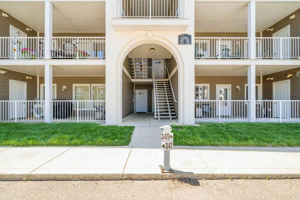 Fourth View of 149 Southlands Pointe SE, Southland, Medicine Hat, Alberta, T1B 0M5