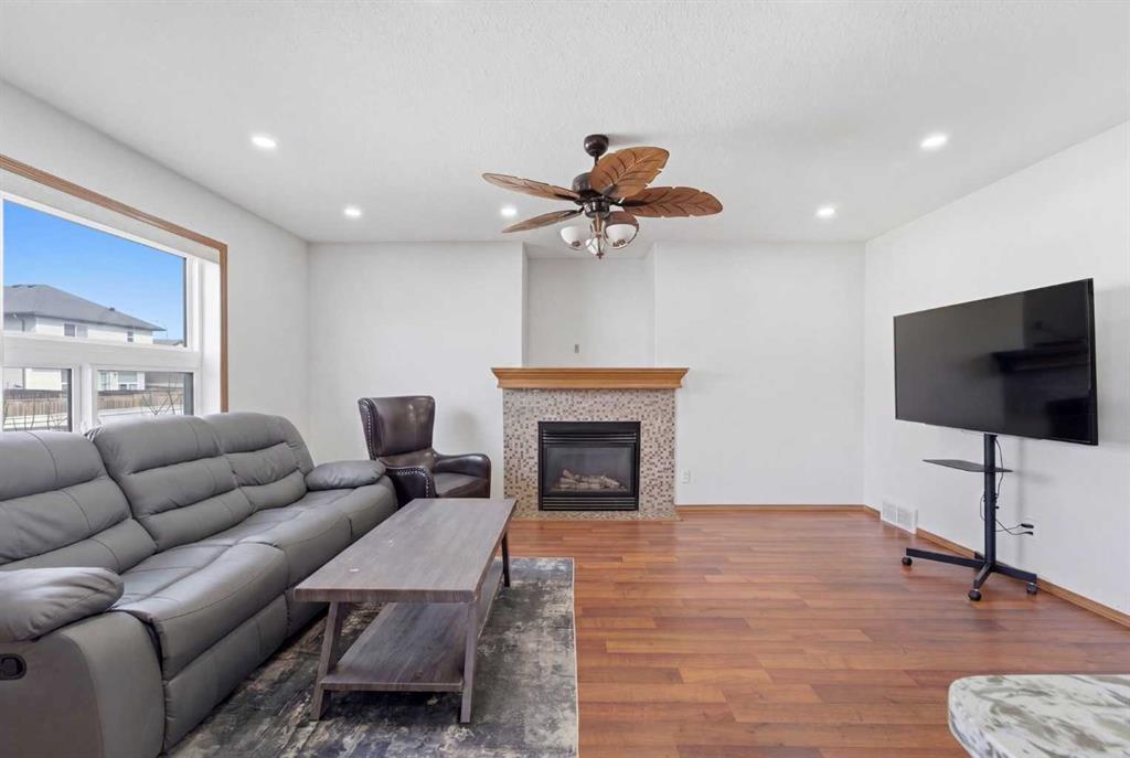 Fourth View of 139 Saddlehorn Close NE, Saddle Ridge, Calgary, Alberta, T3J 5C6