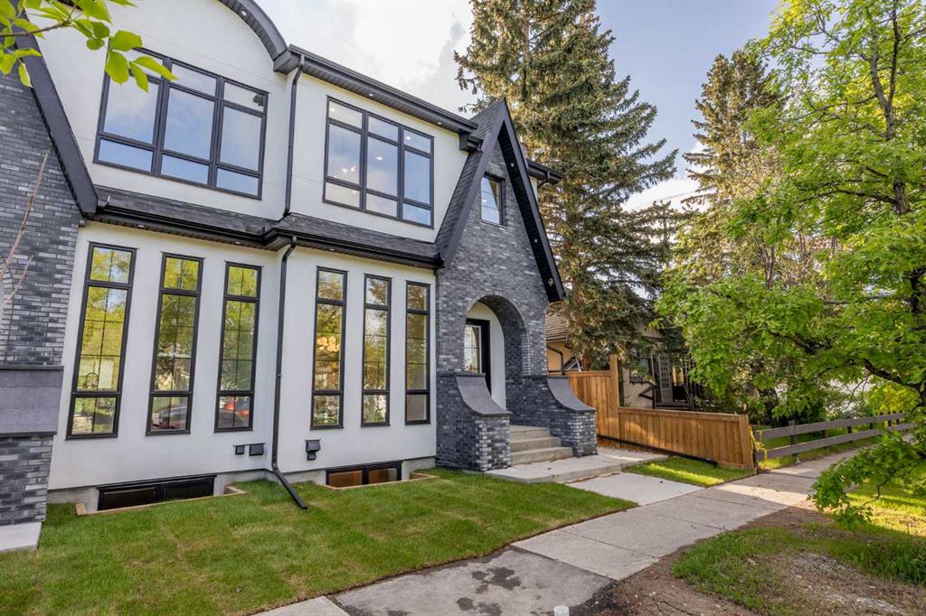 2205 26A Street SW, A2318707, Alberta,