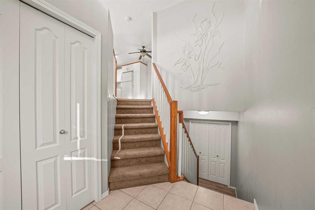 Third View of 5, 4626 44 Street , Palo, Sylvan Lake, Alberta, T4S 1W7