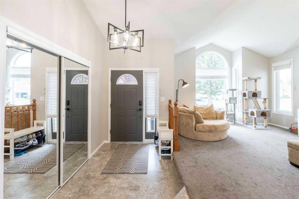 Fourth View of 7 Davison Drive , Deer Park Estates, Red Deer, Alberta, T4R 2J3