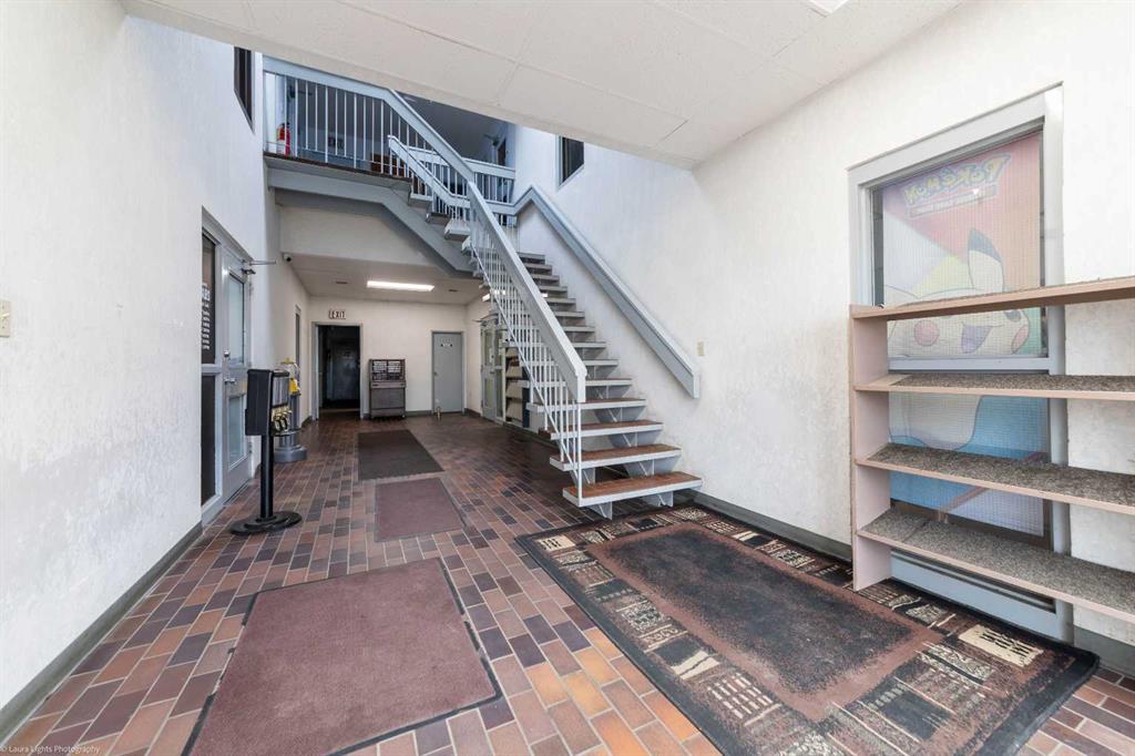 Fourth View of NE Part, Top Floor 5720 44 Street , West Lloydminster, Lloydminster, Alberta, T9V 0B6