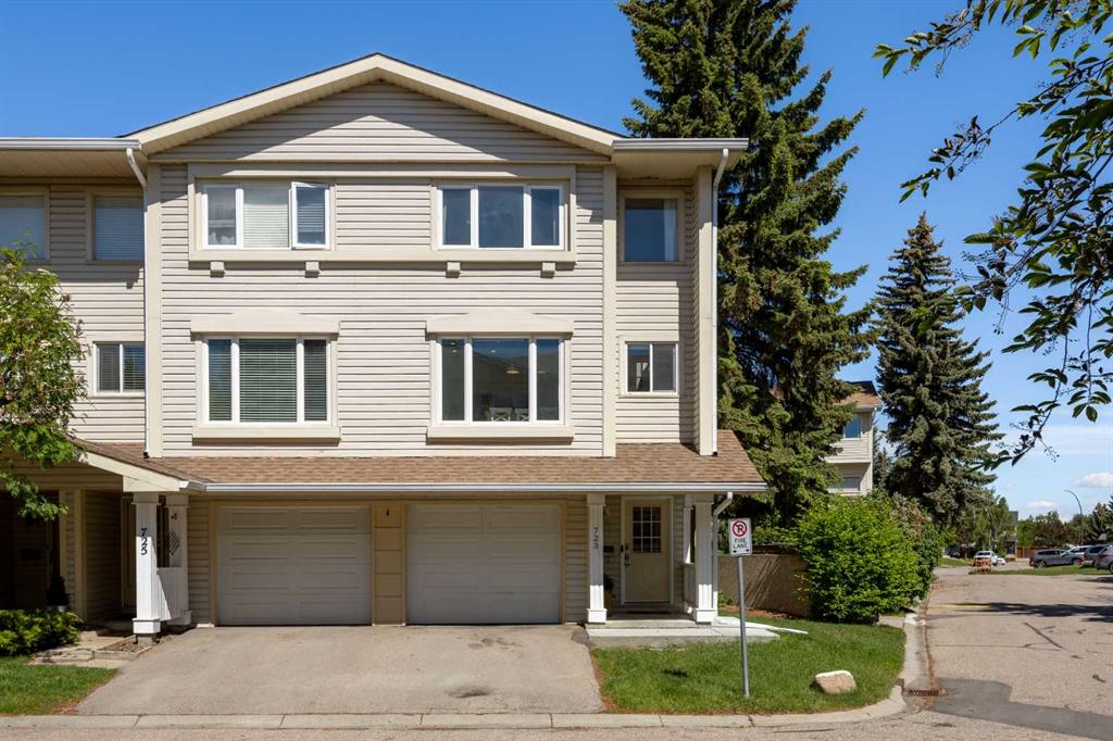 Second View of 723 Queenston Terrace SE, Queensland, Calgary, Alberta, T2J 6H4