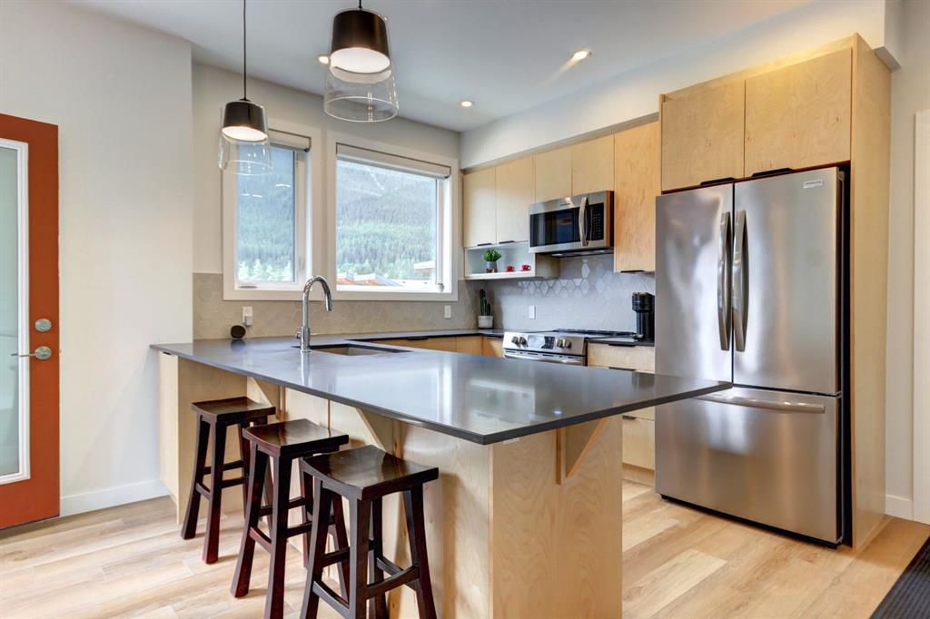 Fifth View of 304G, 209 Stewart Creek Rise , Three Sisters, Canmore, Alberta, T1W0N9