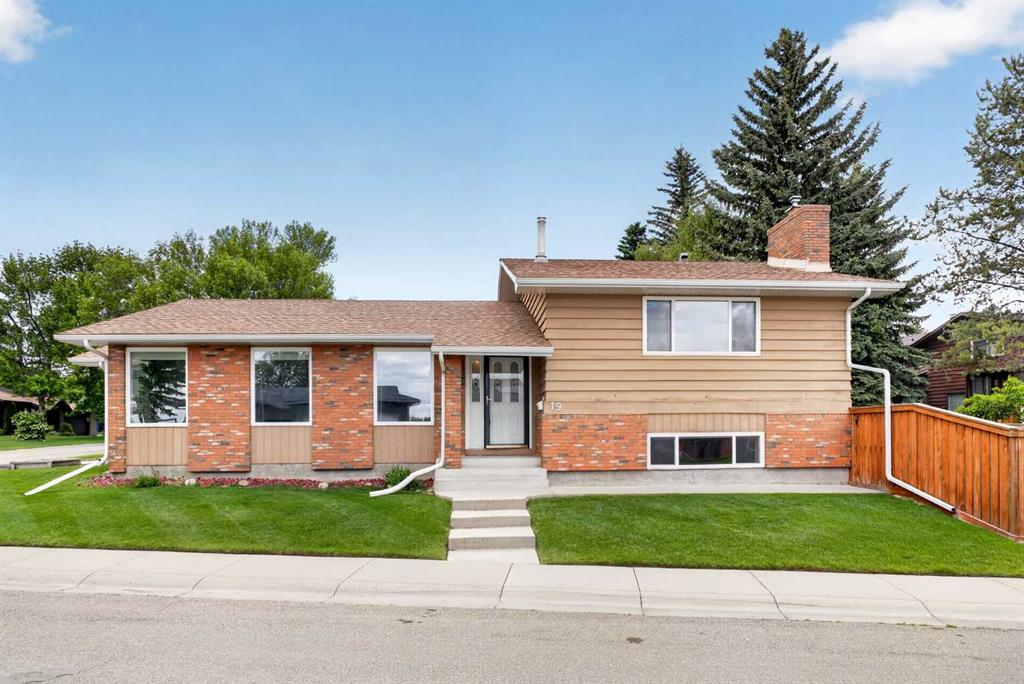 Third View of 19 Deercrest Way SE, Deer Ridge, Calgary, Alberta, T2J 5W3