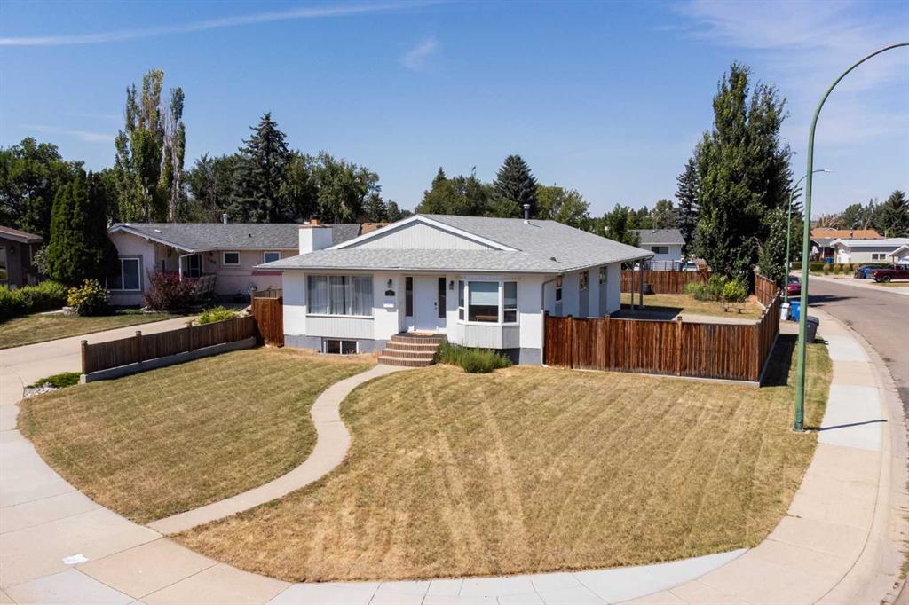 96 Oxford Road W, A2318982, Alberta,