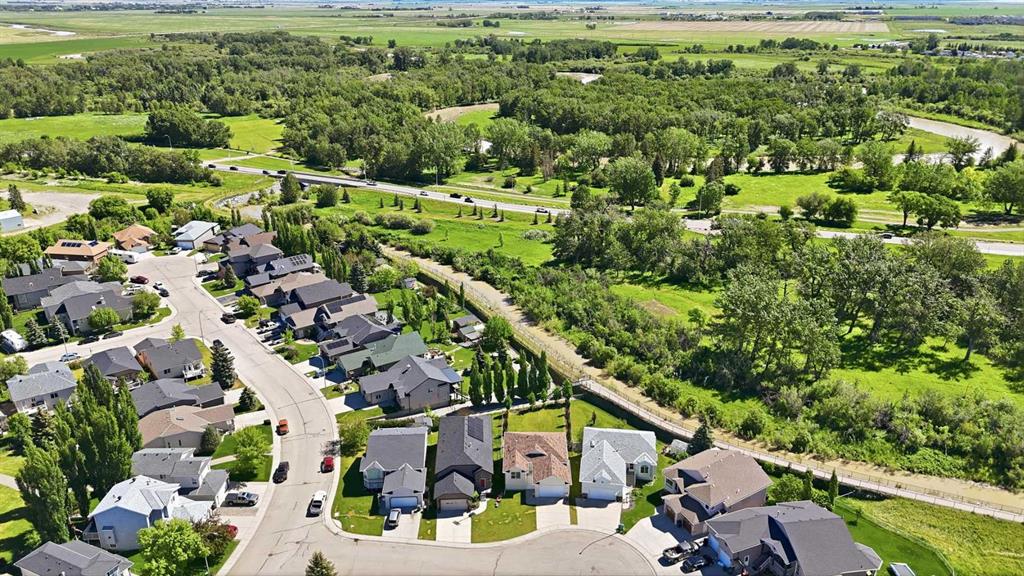 Third View of 408 Lineham Acres Bay NW, Lineham Acres, High River, Alberta, T1V 1T3