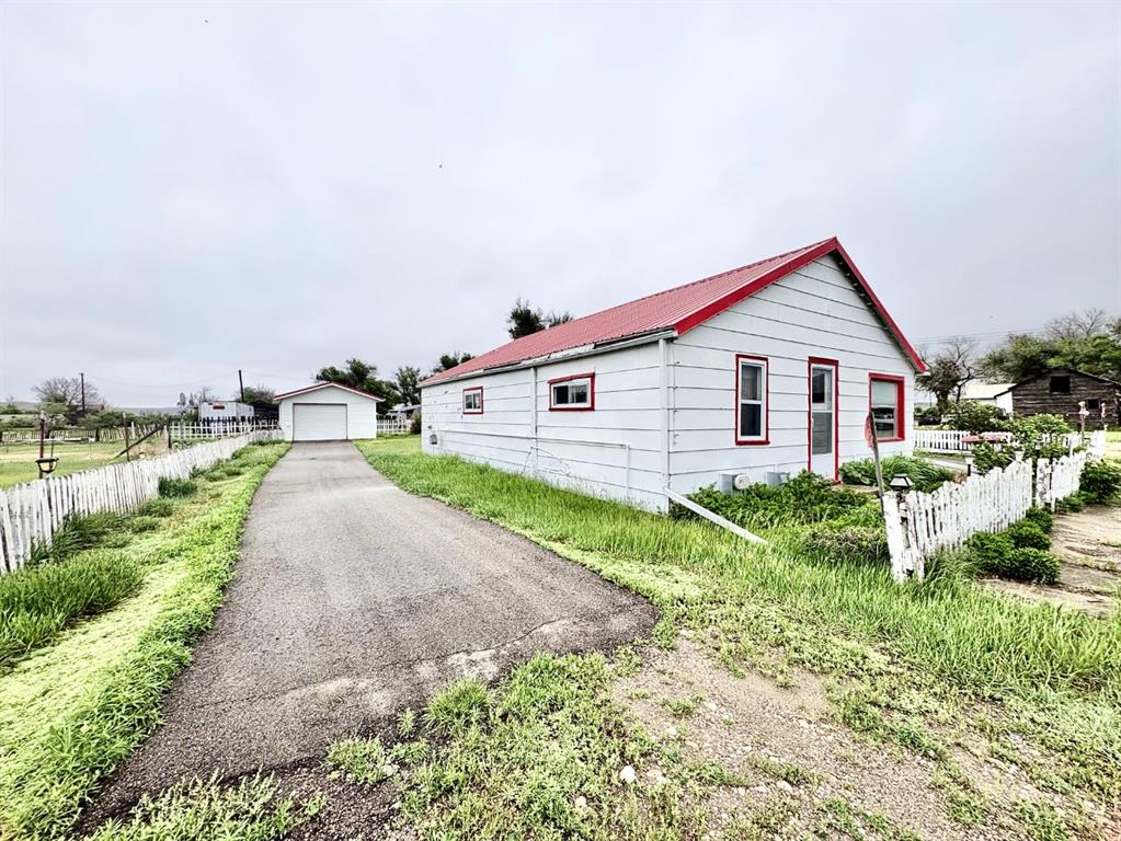 Second View of 210 1 Street E, NONE, Empress, Alberta, T0J1E0
