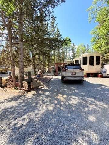 3, 5230 Highway 27 Trail , A2319019, Alberta,