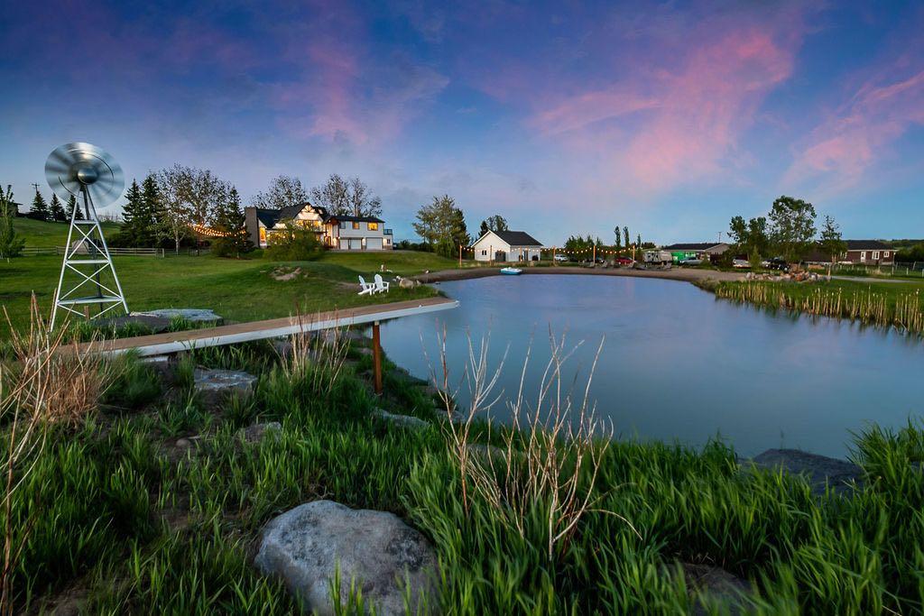 200, 156 2255 Drive W, A2319045, Alberta,