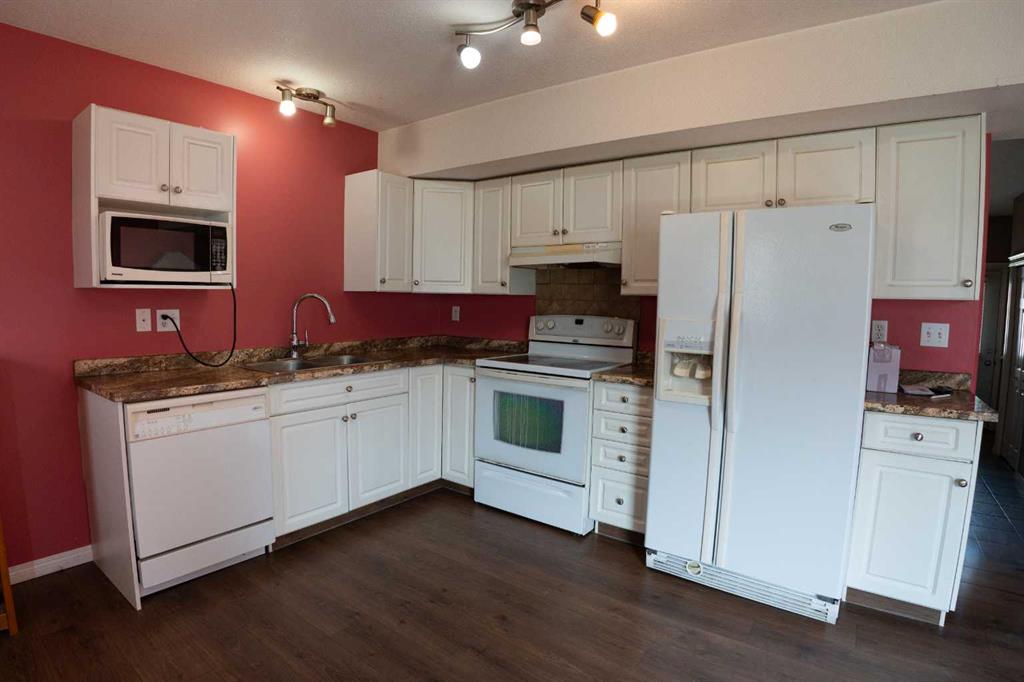 Fifth View of 210, 10150 121 Avenue , Northridge, Grande Prairie, Alberta, T8V8H2