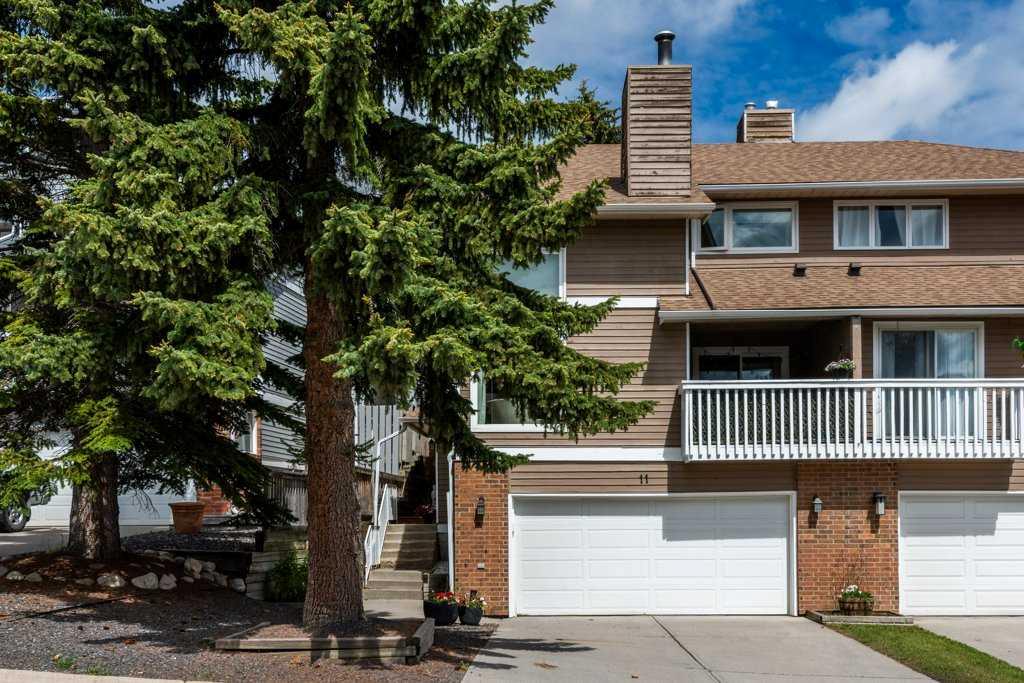 11 Stradwick Place SW, A2319155, Alberta,