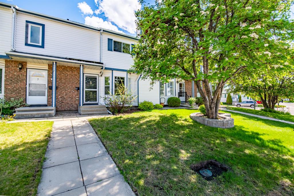 5 Elwell Close , A2319220, Alberta,