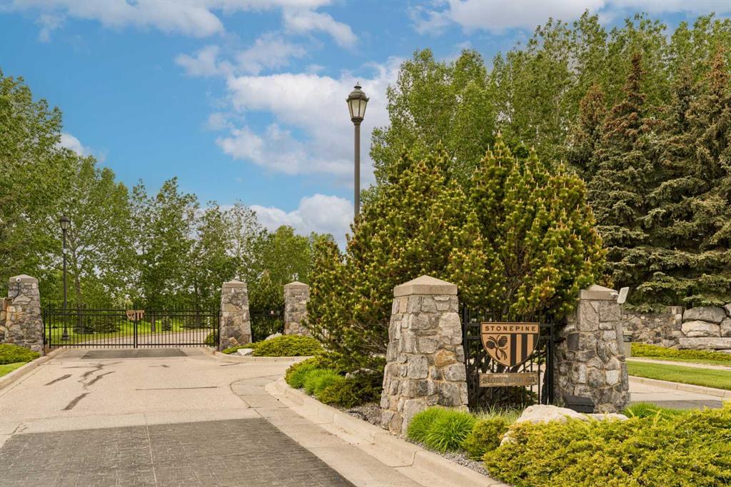 160 Stonepine Drive , A2319221, Alberta,