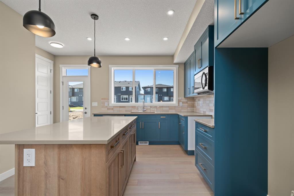 Fifth View of 676 Sora Boulevard SE, Hotchkiss, Calgary, Alberta, T3S0L6