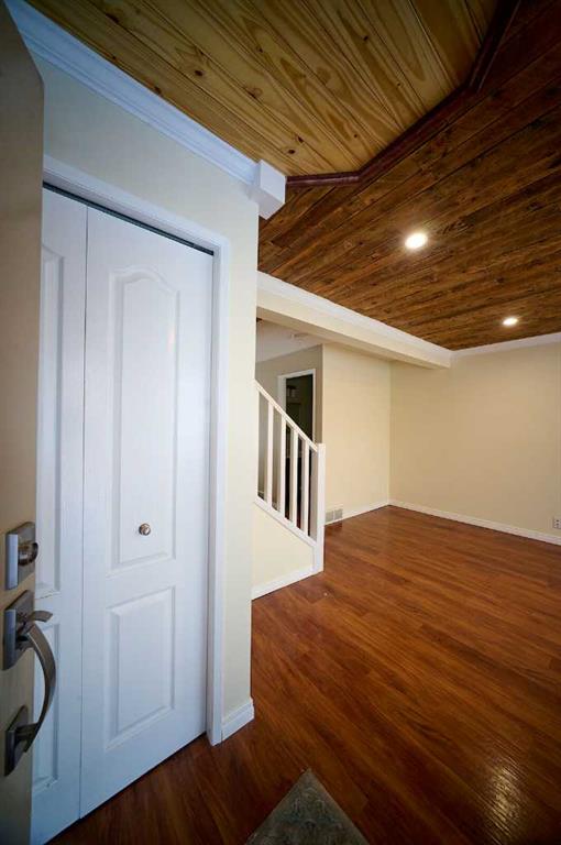 Fourth View of 30, 380 Bermuda Drive NW, Beddington Heights, Calgary, Alberta, T3K 2B2