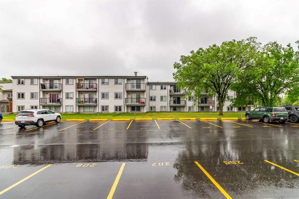 204B, 295 Columbia Boulevard W, A2319354, Alberta,