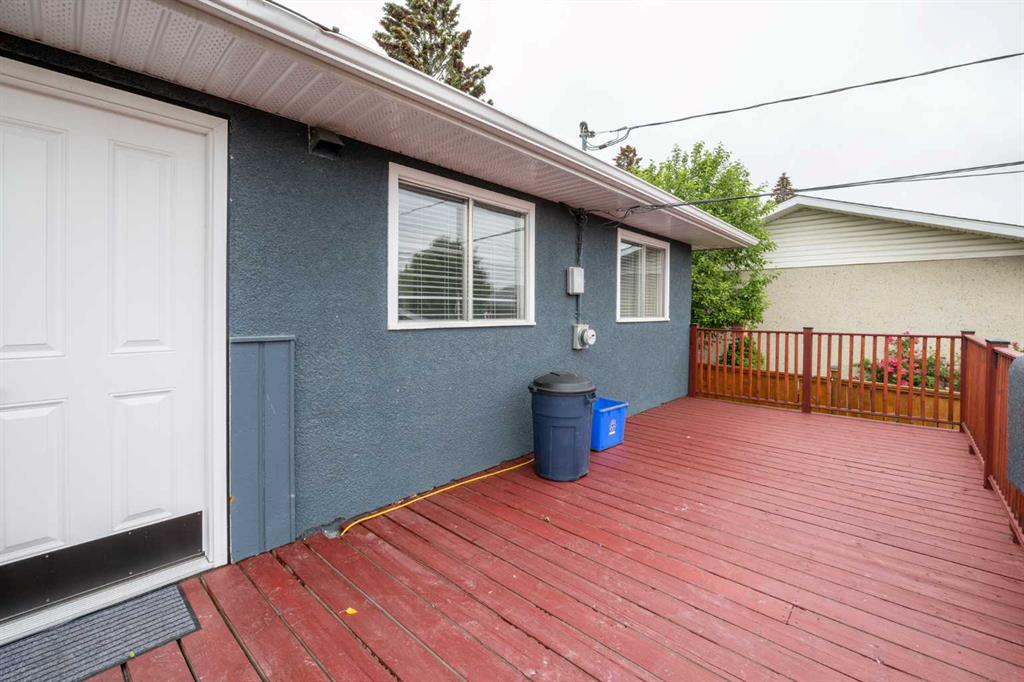 Fifth View of 6036 4 Street NE, Thorncliffe, Calgary, Alberta, T2K 1K2