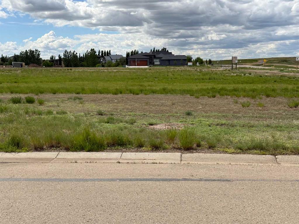 Fifth View of 27 Kingfisher Estates , NONE, Lake Newell Resort, Alberta, T1R 1C5