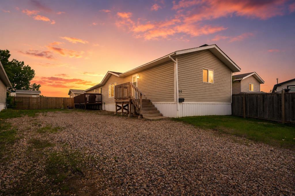 132 Greentree Crescent , A2319393, Alberta,
