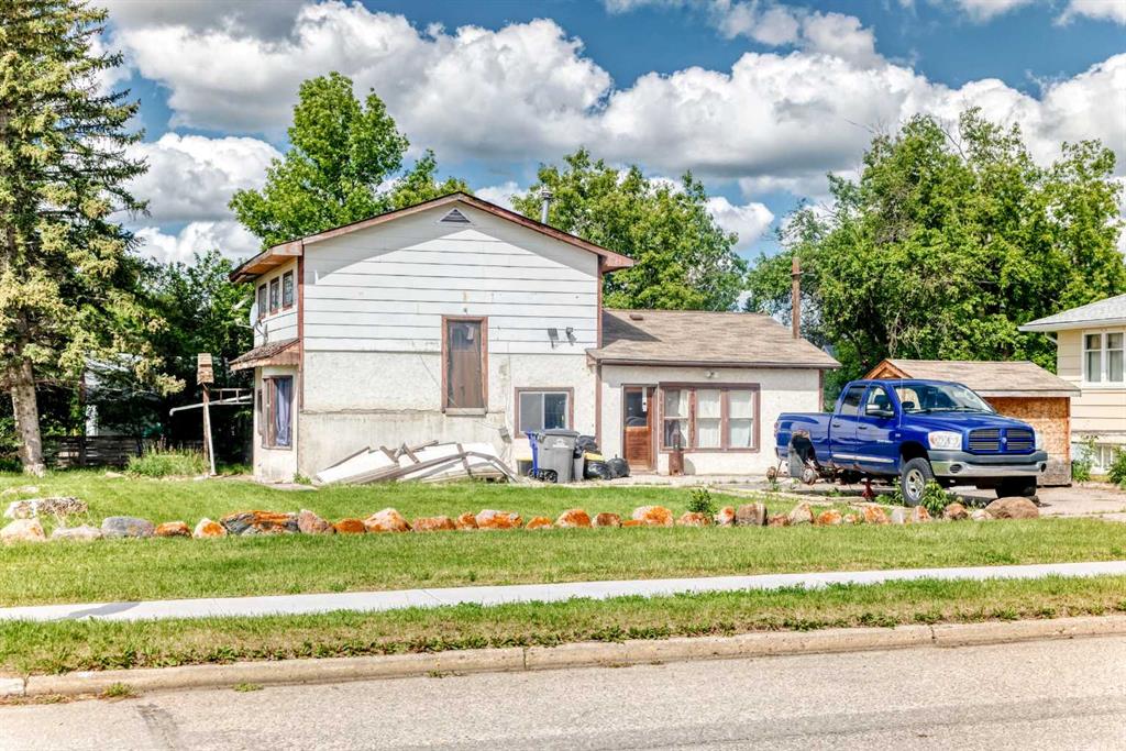 Third View of 306 47th Avenue W, NONE, Claresholm, Alberta, t0l0t0