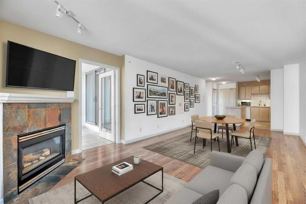 Third View of 804, 650 10 Street SW, Downtown West End, Calgary, Alberta, T2P 5G4