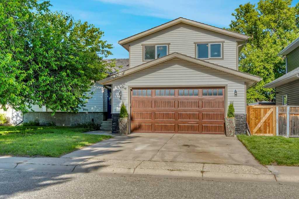 4 Maplewood Estates , A2319457, Alberta,