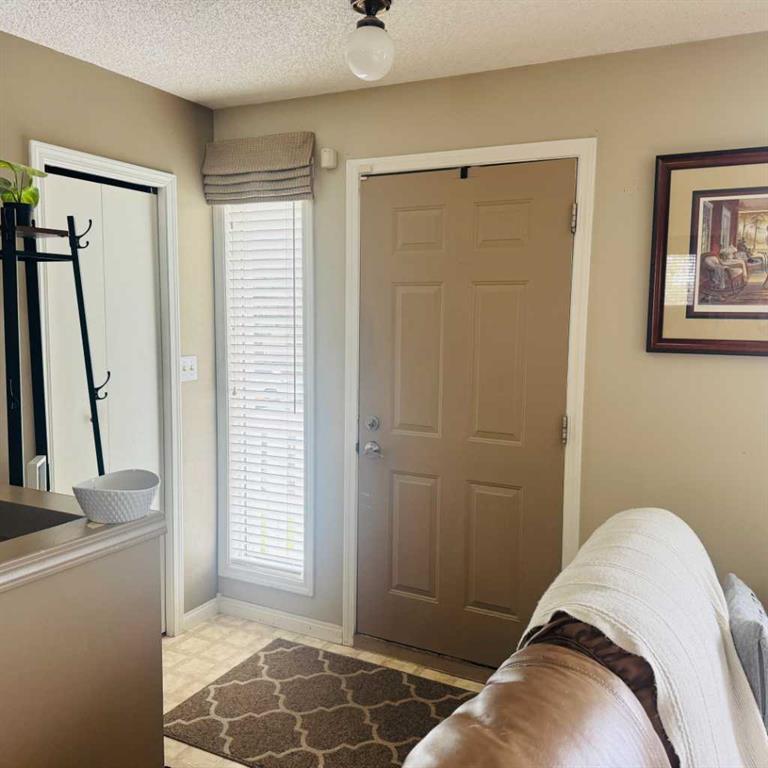 Third View of 705 10 Avenue SE, Central High River, High River, Alberta, T1V 1K3